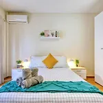 Lägenhet Spacious Coastal Home- Work & Family Friendly *