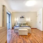 Spacious Coastal Home- Work & Family Friendly Saint Julian's
