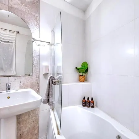 Welcome Home - Spacious Apt By Balluta Bay