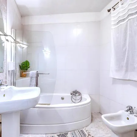 Welcome Home - Spacious Apt By Balluta Bay