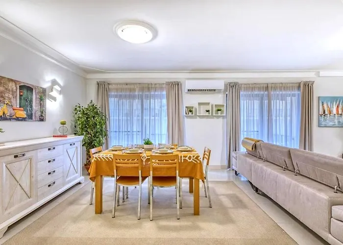 Welcome - Spacious By Balluta Bay דירה *